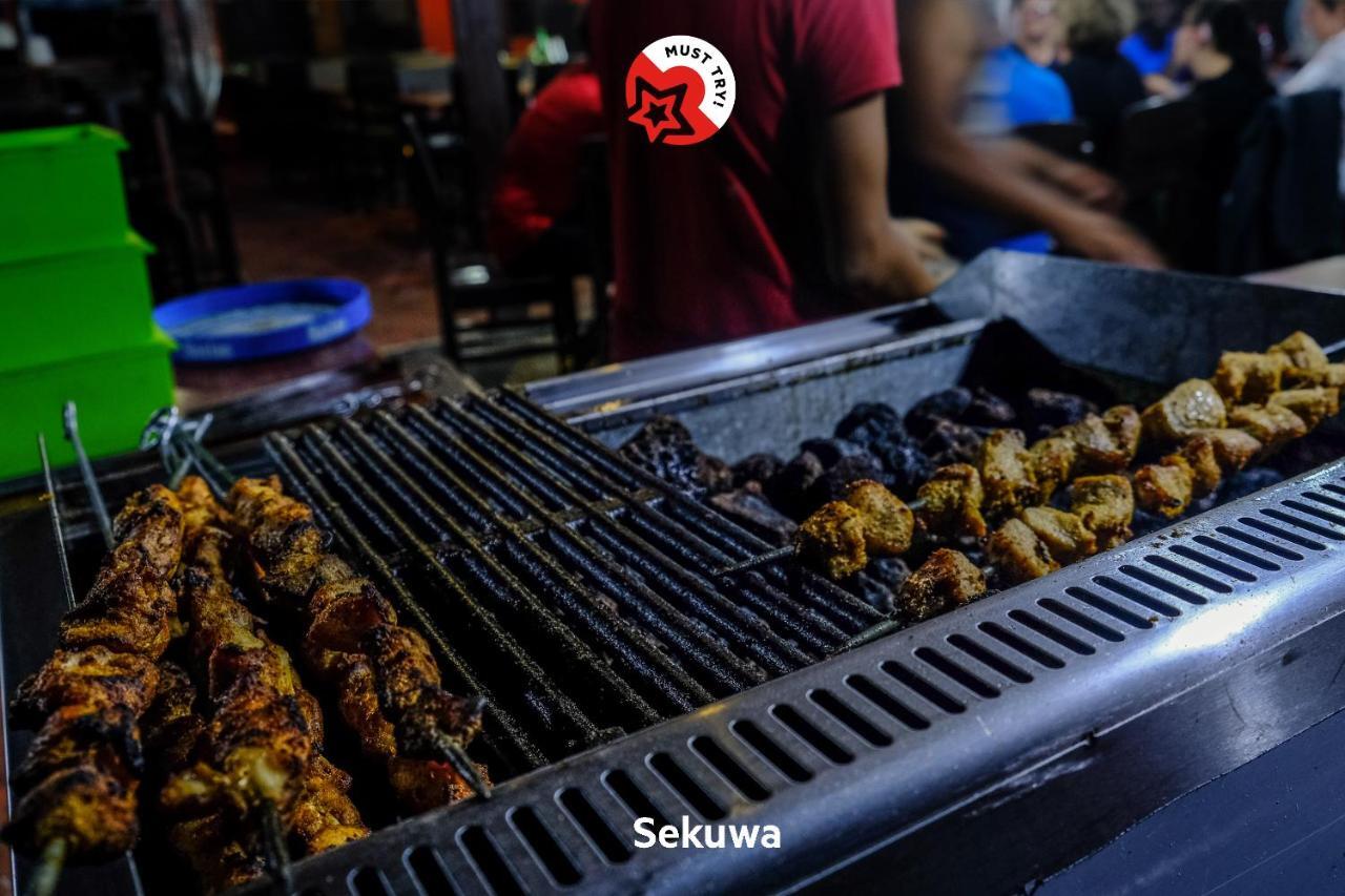 Oyo 281 Twins Kitchen Hotel Dhulikhel Bagian luar foto